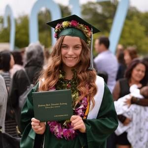 Meet your Posher, Claire